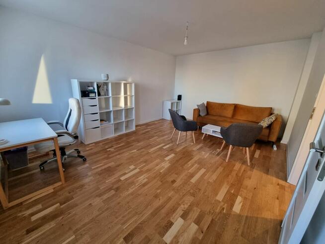 2 pokojowe mieszkanie z miejscem parkingowym,