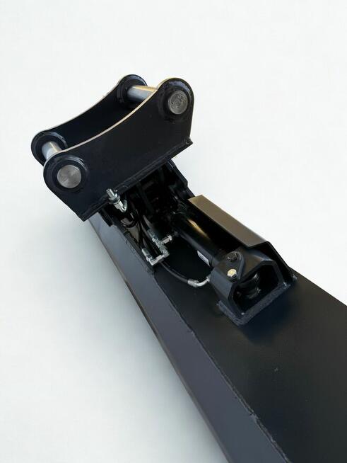 Łyżka skarpowa hydrauliczna 200cm 6-10,5t