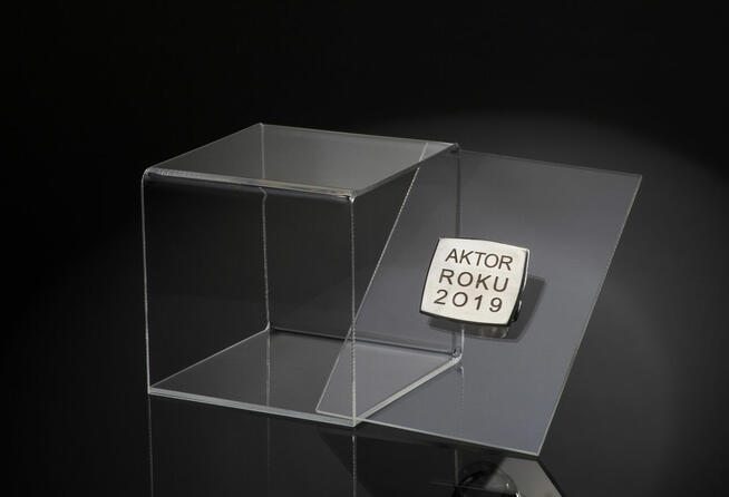 Kurs fotograficzny w studio - 20 godz.