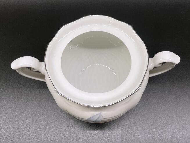 Serwis kawowy 8 osobowy Chodzież Porcelana