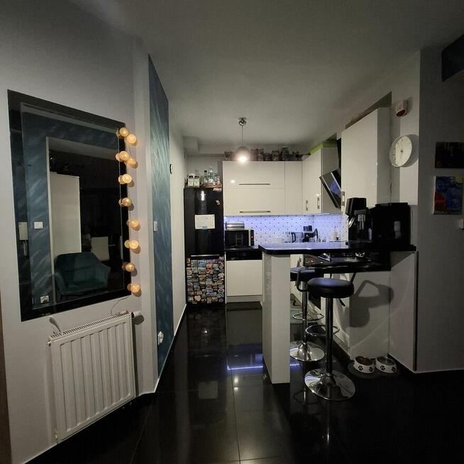 Na sprzedaż przestronne mieszkanie 81 m²