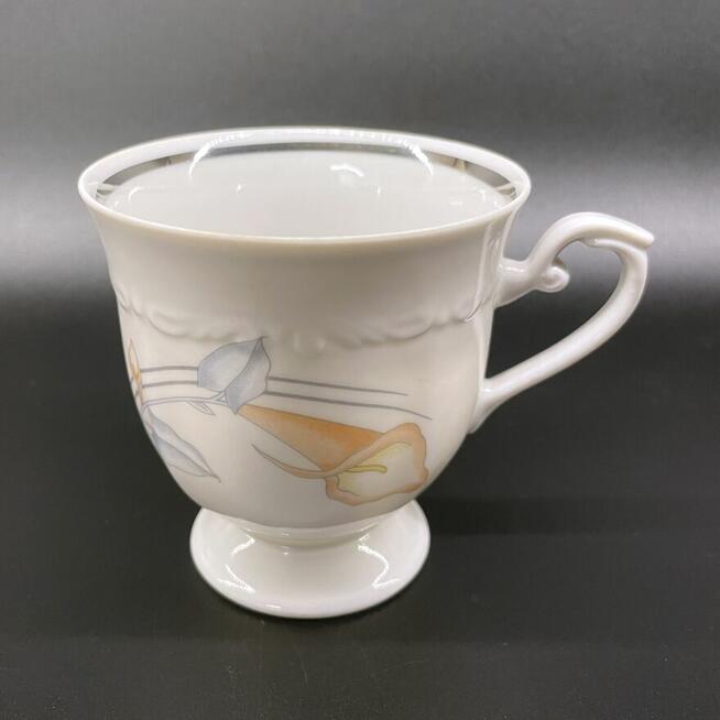 Serwis kawowy 8 osobowy Chodzież Porcelana