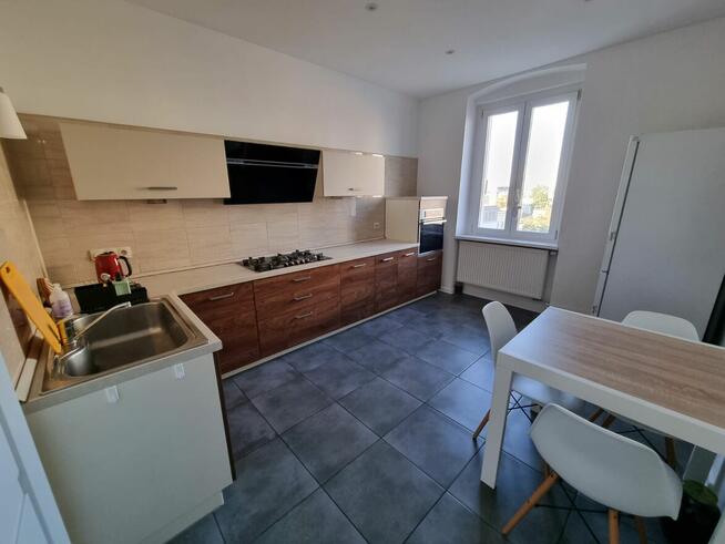 2 pokojowe mieszkanie z miejscem parkingowym,