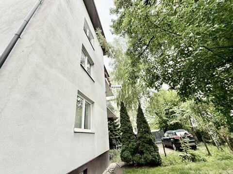 Dom Warszawa Włochy, Włochy