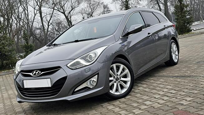 Hyundai i40 1,7CRDi Xenon Ledy Grzane Fotele Navi Kamera Full Opcja