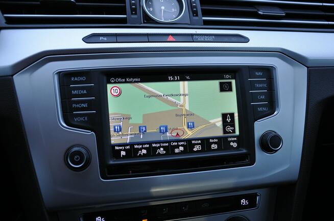 Volkswagen Passat 1.8TSI 180KM Manual-6G Comfortline SalonPL Ledy CzujnikiPark. Navi