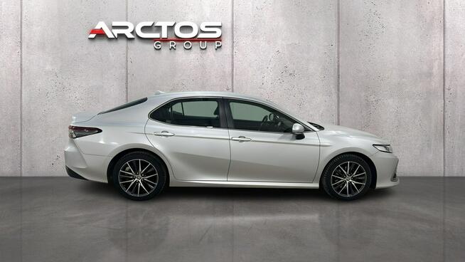 Toyota Camry 2.5 Hybrid Prestige CVT