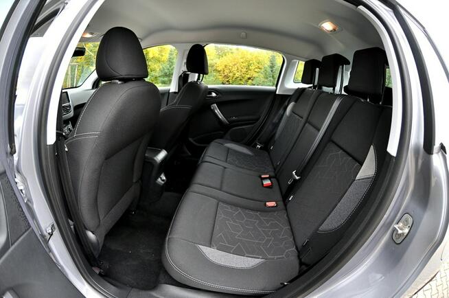 Peugeot 2008 _1.2T 110 KM Lift Navi Led Klima Parktronik_