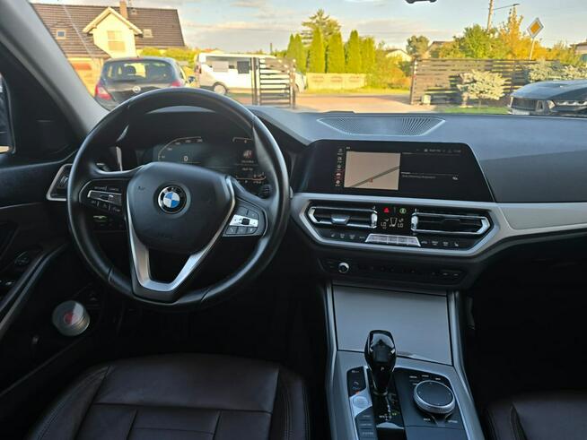 BMW 330 Full LED | 256KM |Zarejestrowana