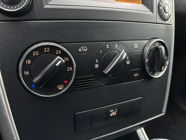 Mercedes B180 116km benzyna AUTOMAT klima SERWIS bezwypadek 2012