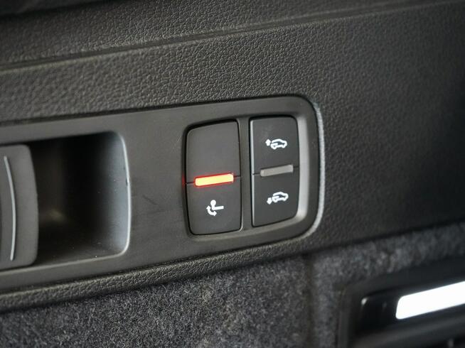 Audi Q5 45 TFSI Quattro VirtualPlus Matrix Pneumatyka TempomatACC Hak Ambiente