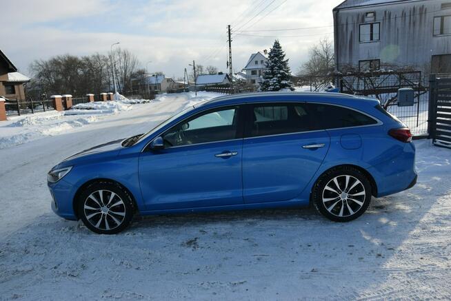 Hyundai i30 1.0 TGDI Navi/ Kamera/ Oryginał lakier/ 2 KPL KÓŁ/ 2018/ Sprowadzony