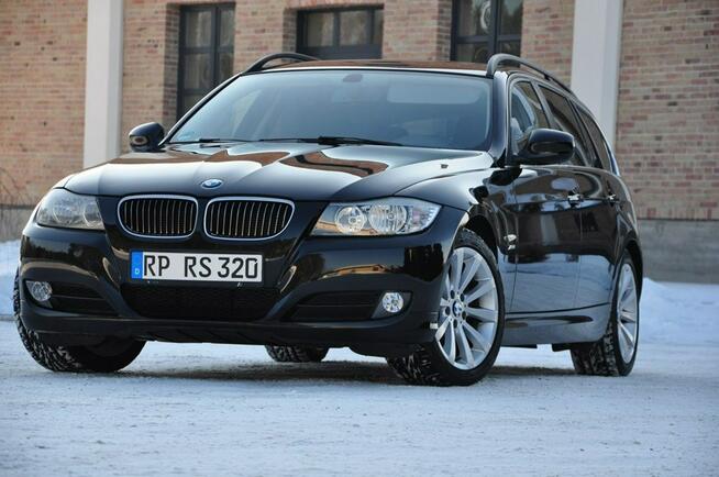 BMW 325 3,0 Benz 218KM Xdrive Duża Navi Klimatronik ROK 2011 PDC Alufelgi z DE