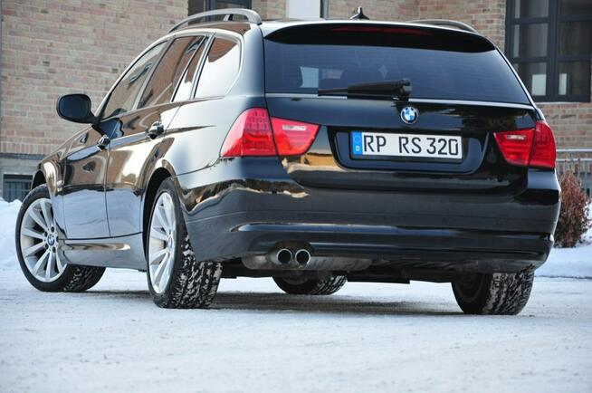BMW 325 3,0 Benz 218KM Xdrive Duża Navi Klimatronik ROK 2011 PDC Alufelgi z DE