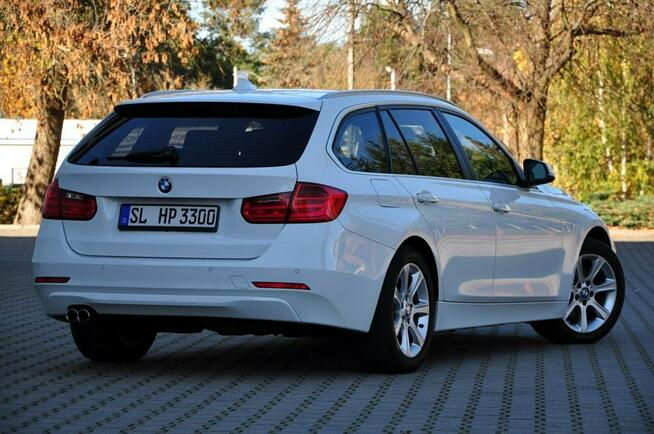 BMW 330 3,0D 258KM Xenon Led Navi Head Up PDC Panorama Skóry z DE !!