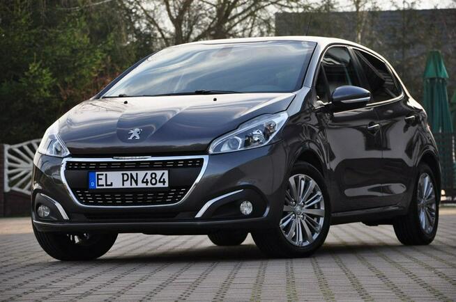 Peugeot 208 1,2 Benz 83KM Lift Ledy Navi Komputer Alufelgi PDC Serwis z DE !!