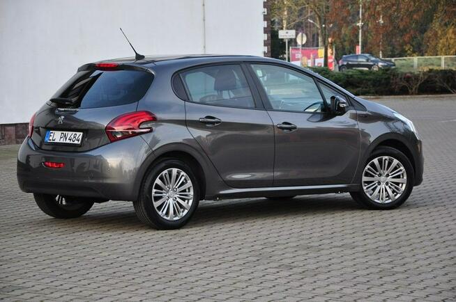 Peugeot 208 1,2 Benz 83KM Lift Ledy Navi Komputer Alufelgi PDC Serwis z DE !!