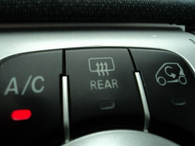 sprzedam ładnego mercedesa SMARTA FORTWO COUPE 800 70KM