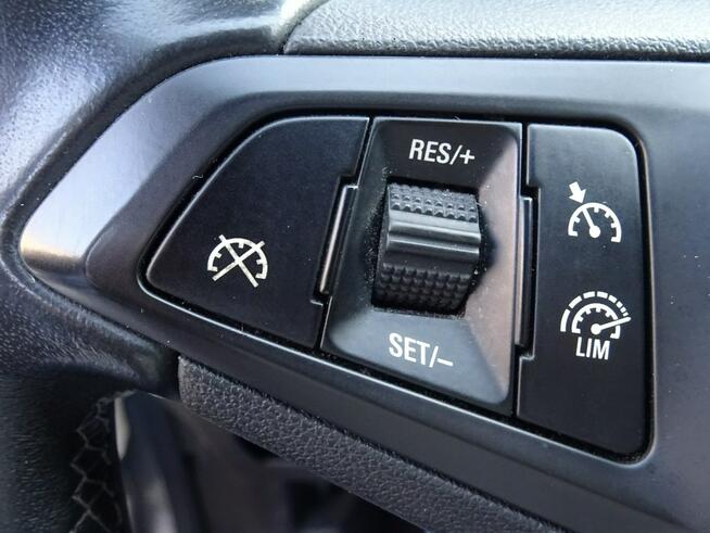 Opel Corsa Enjoy 1,4 90 KM salon Polska ,serwisowana ASO