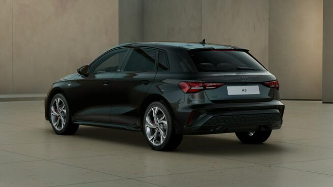 272KM_LeasingOd103%_Matrix_Kamera360_Virtual_CarPlay_Asystenci_FV23%