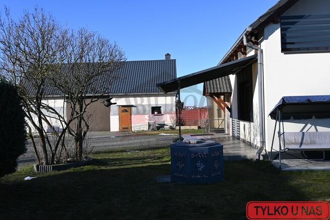 Dom po kapitalnym remoncie, duża działka, Pustków