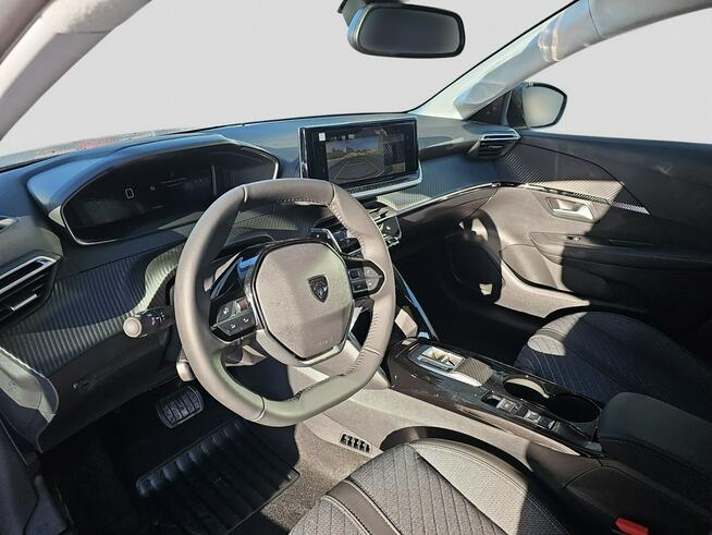 Peugeot 208 HYBRID 1.2 110KM e-DCS6