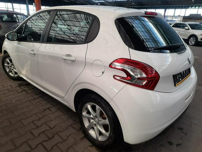 Peugeot 208 SUPER STAN MECHANICZNY I WIZUALNY, BENZYNA 1.2, JAK NOWE OPONY ZIMOWE