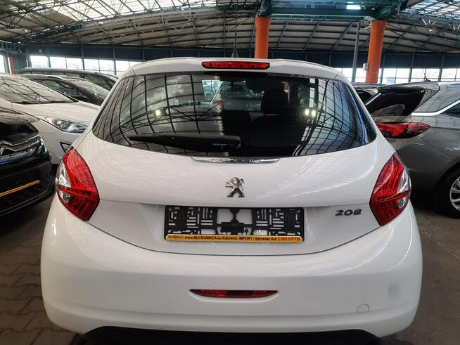 Peugeot 208 SUPER STAN MECHANICZNY I WIZUALNY, BENZYNA 1.2, JAK NOWE OPONY ZIMOWE