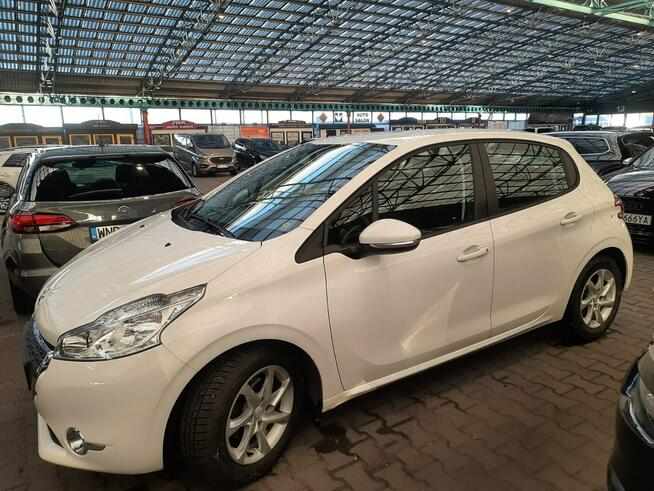 Peugeot 208 SUPER STAN MECHANICZNY I WIZUALNY, BENZYNA 1.2, JAK NOWE OPONY ZIMOWE