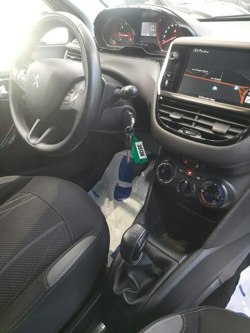 Peugeot 208 SUPER STAN MECHANICZNY I WIZUALNY, BENZYNA 1.2, JAK NOWE OPONY ZIMOWE