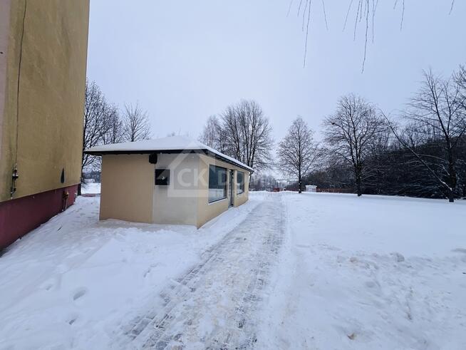 Na sprzedaż budynek handlowo-usługowy w Staszowie