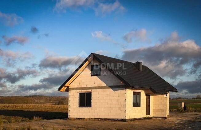 WYJĄTKOWY DOM Z ANTRESOLĄ BLISKO STASZOWA