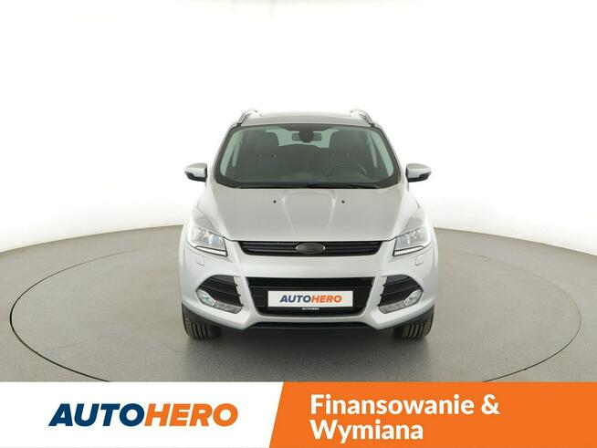 Ford Kuga Titanium 180KM navi kamera 4x4 panorama grzane fotele półskóra
