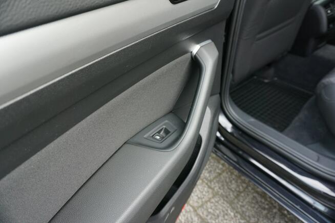 Volkswagen Passat Zarejestrowany, Zadbany, Ekonomiczny, Rok Gwarancji,