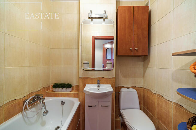 Mieszkanie Warszawa gm. Praga-Południe, Międzynarodowa