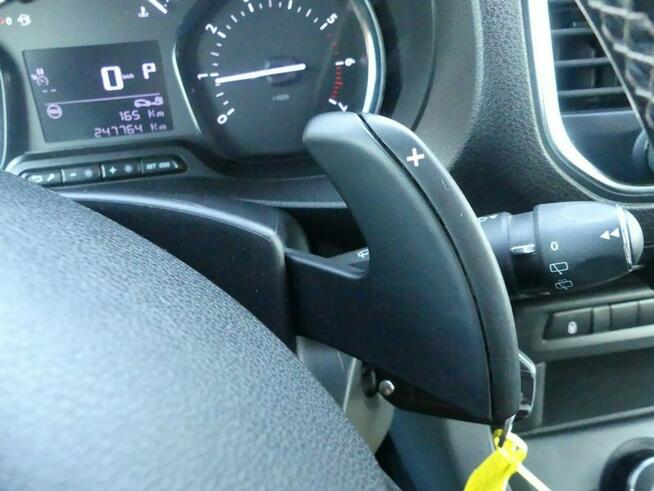 Opel Vivaro 2,0 Cdti 177KM Automat 5-osobowy ,Kamera cofania , asystent pasa ruchu