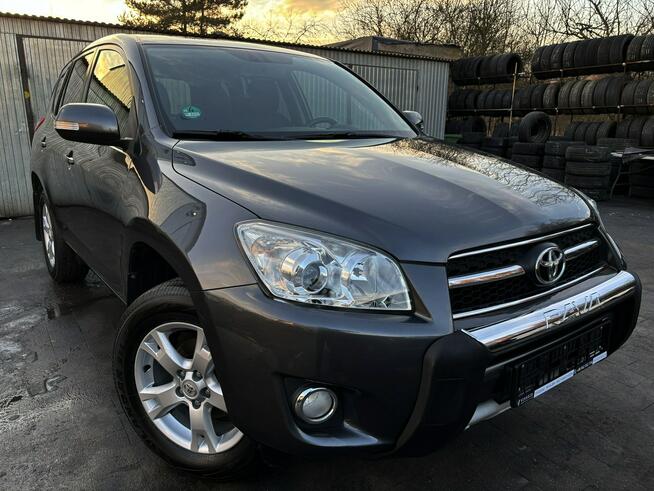 Rav-4 2.0 Premium 158km hak CLIMATRONIC serwis BEZYWPADEK 2009