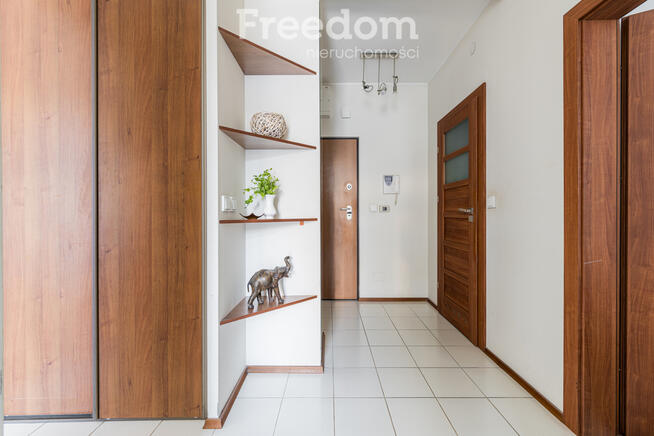 Rozkładowe 2 pokoje, duży balkon, Skorosze