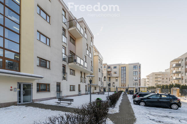 Rozkładowe 2 pokoje, duży balkon, Skorosze