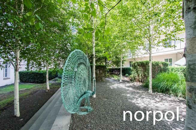 Angel Wawel, mieszkanie typu studio z wydzieloną sypialnią i małym tarasem