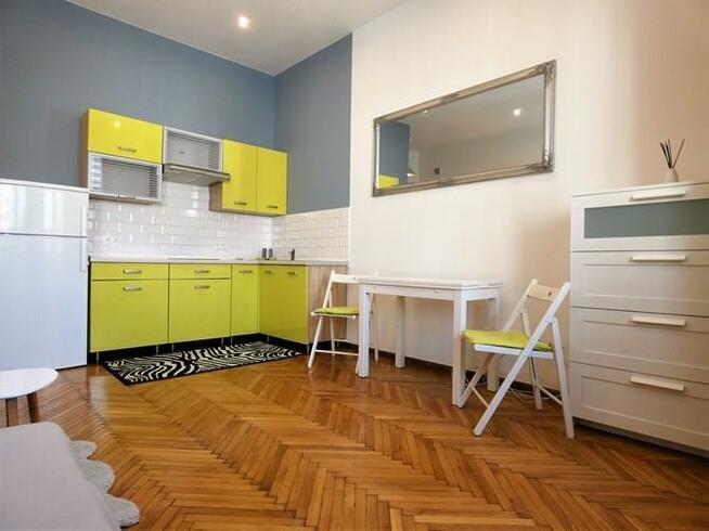 Targowa 47, Śródmieście, jasna kawalerka