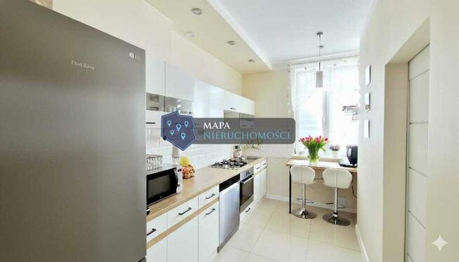 Dwa pokoje, pierwsze piętro, po remoncie, Centrum