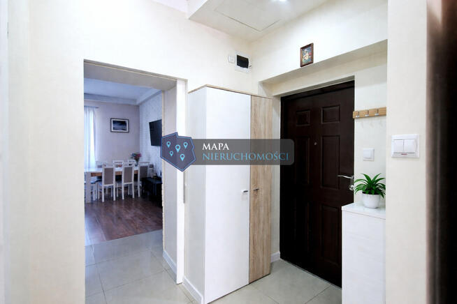 Dwa pokoje, pierwsze piętro, po remoncie, Centrum