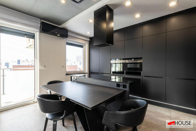 Wysoki standard - 3 pokoje - duży balkon + parking podziemny