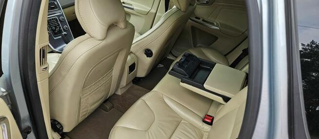 Volvo XC 60 Volvo XC60 r.2012 2.0D 163 km Ocean Race automat