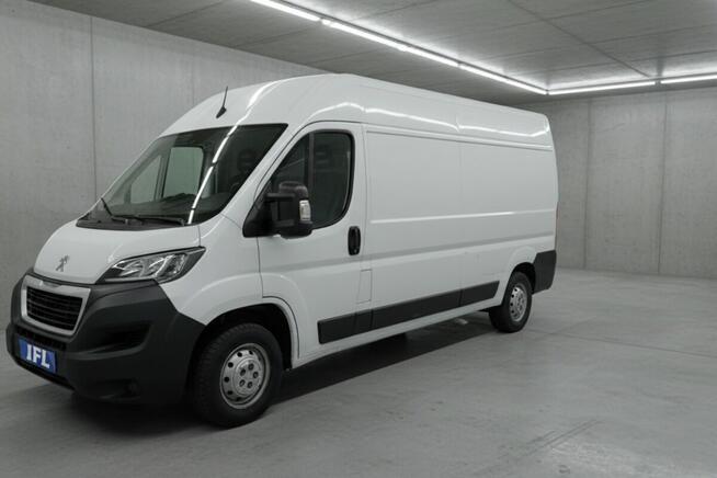 Peugeot Boxer 333 BlueHDi L3H2 Pro 2021 • 120 KM • Manual •