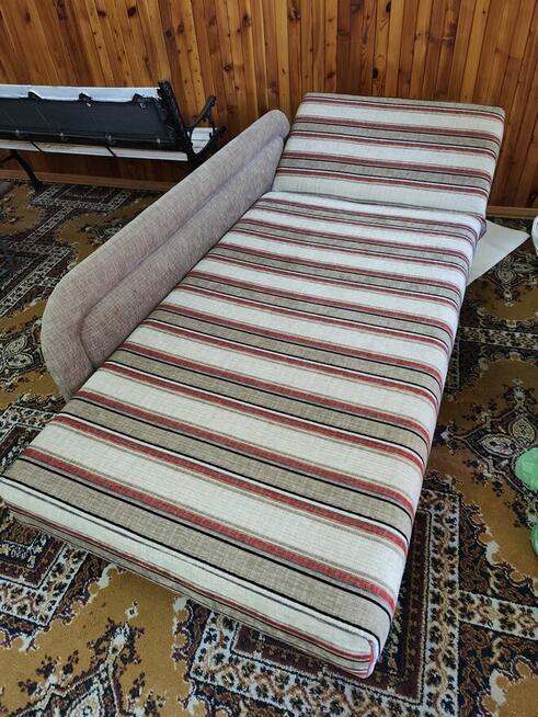 Kanapa jednoosobowa, leżanka, szezlong