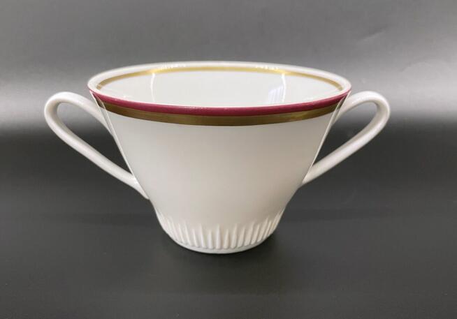 Włocławek Bulionówki 12 szt + spodki 9 szt Porcelana