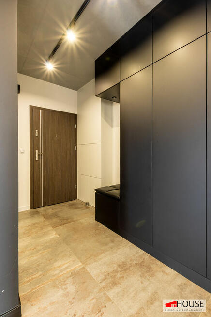 Wysoki standard - 3 pokoje - duży balkon + parking podziemny