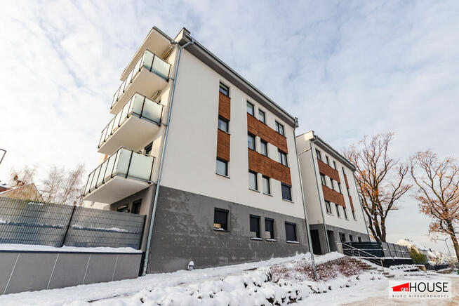 Wysoki standard - 3 pokoje - duży balkon + parking podziemny